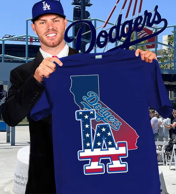 LA Dodgers Happy Independence Day 4Th Of July T-Shirt Baseball Lovers Dodgers Fan Gifts-1 LA Dodgers Happy Independence Day 4Th Of July T-Shirt Baseball Lovers Dodgers Fan Gifts-1