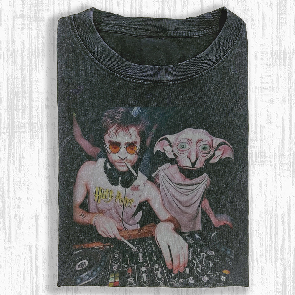 Harry Potter And Dobby T-Shirt Hogwarts Party Funny Graphic Tee Shirt Gifts-1