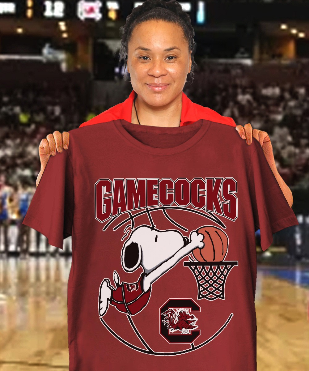 Snoopy Gamecock South Carolina Women's Basketball T-Shirt Best Gifts For Fans-1