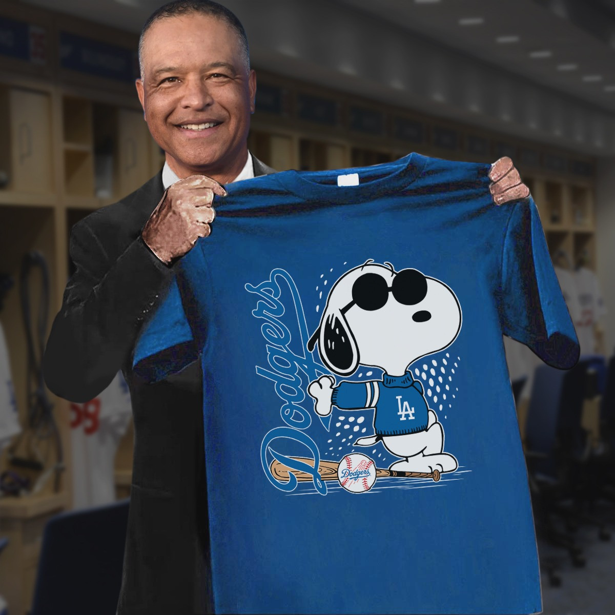 Snoopy Los Angeles Dodgers T-Shirt Cute Gifts For Baseball Lovers LA Dodgers Fans-1