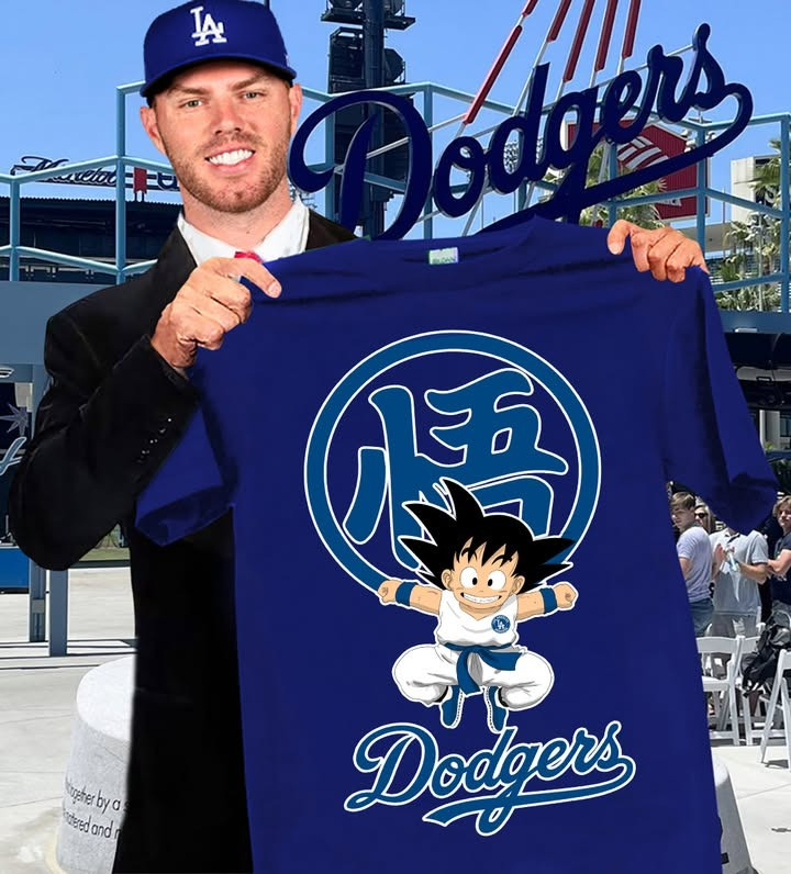 Son Goku Los Angeles Dodgers T-Shirt Baseball Lover Gifts For Dragon Ball Fans-1