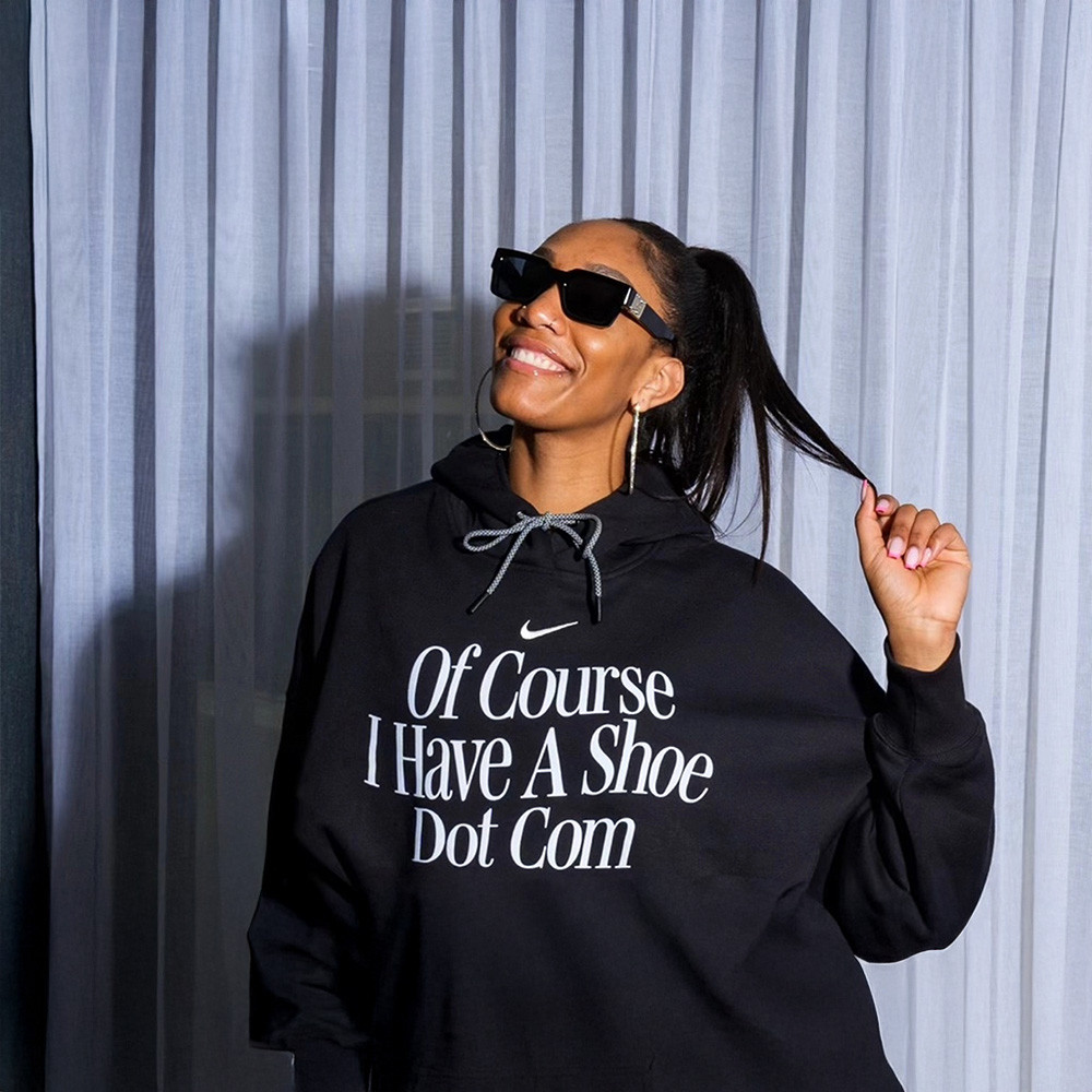 A'Ja Wilson Hoodie Of Course I Have A Shoe Dot Com Hoodie Las Vegas Aces Merch For Basketball Fan-1