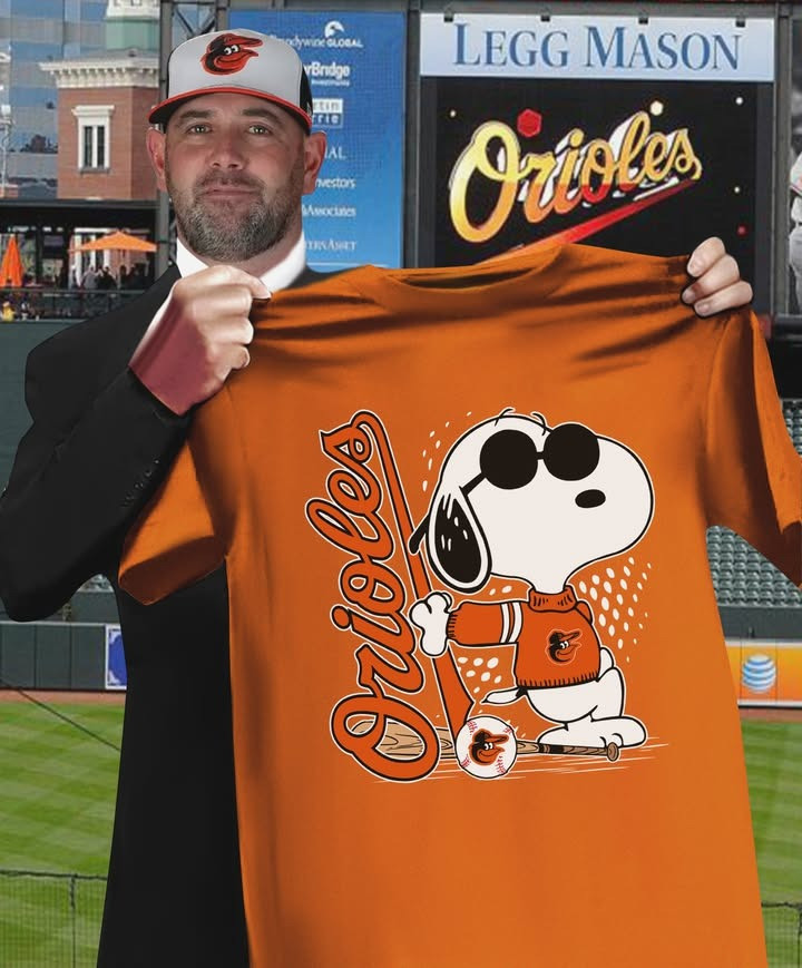 Cool Snoopy Baltimore Orioles T-Shirt Baltimore Orioles Merch Gifts For Baseball Lovers-1