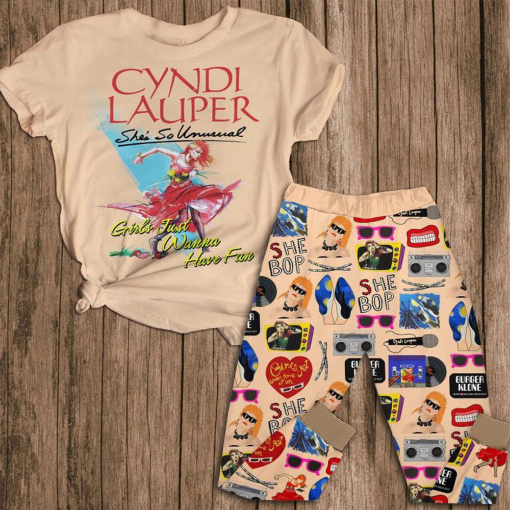 Cyndi Lauper She's So Unusual 2024 Holidays Fleece Pajamas Set Cyndi Lauper Merch Mom Gifts-1