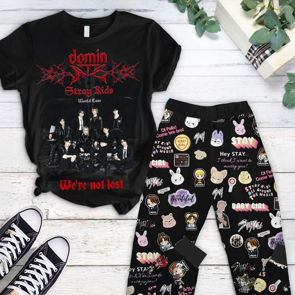 Domin ATE Stray Kids World Tour We're Not Lost Pajamas Set Stray Kids Merch Gifts For Wife-1