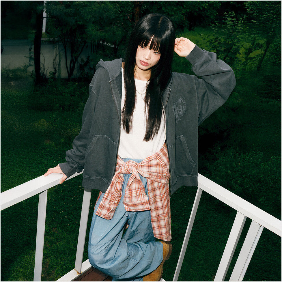 Enhypen Artist Made Merch 109 Zip Hoodie Gifts For Girlfriend Birthday Gifts For Friends-1