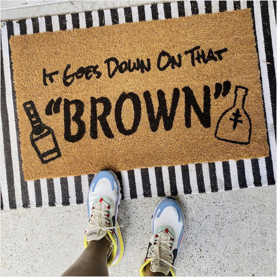 It Goes Down On That Brown Doormat With Sayings Drinking Funny Doormats For Guys Gifts For BFF-1
