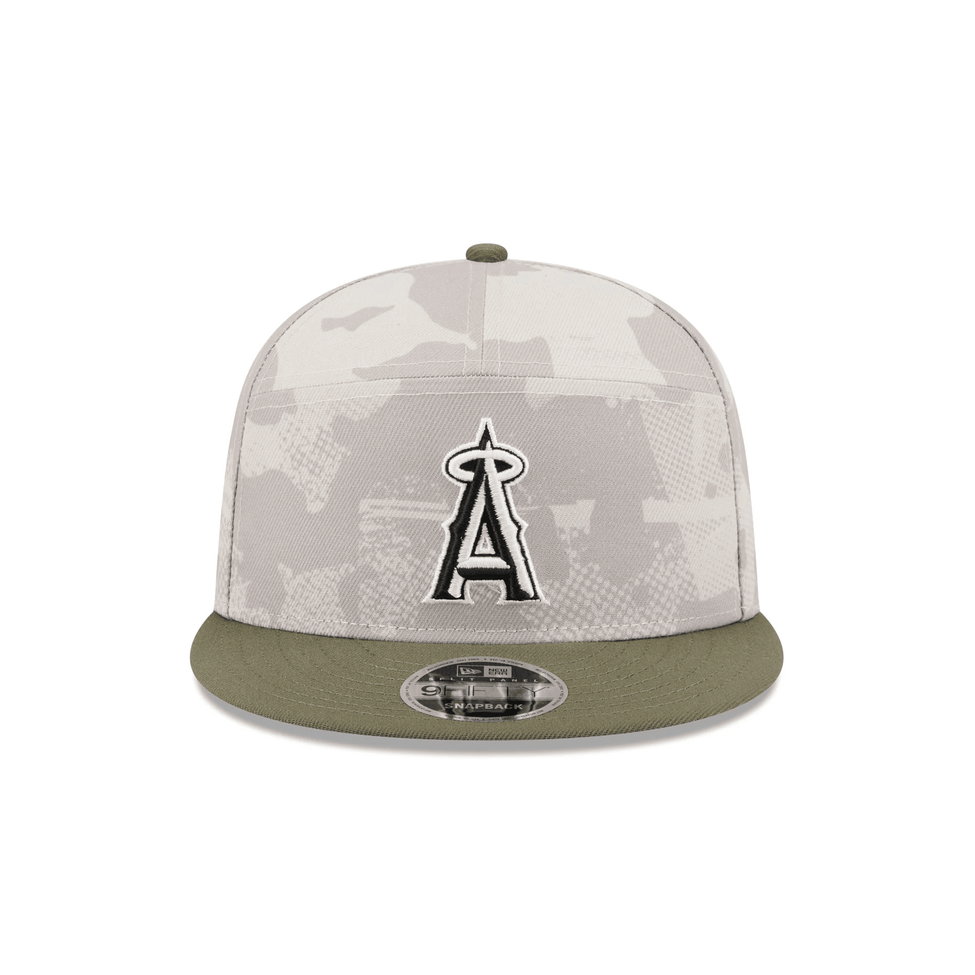 Los Angeles Angels Camo Hat Snapback MLB Armed Forces Day 2025 Hat Merch Gifts For New Dads-1