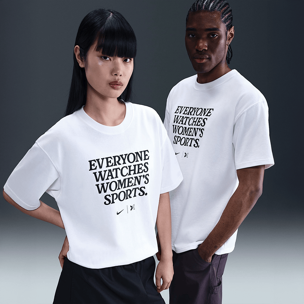 Nike Everyone Watches Women's Sports Shirt Mother's Day Gifts For Daughter-1