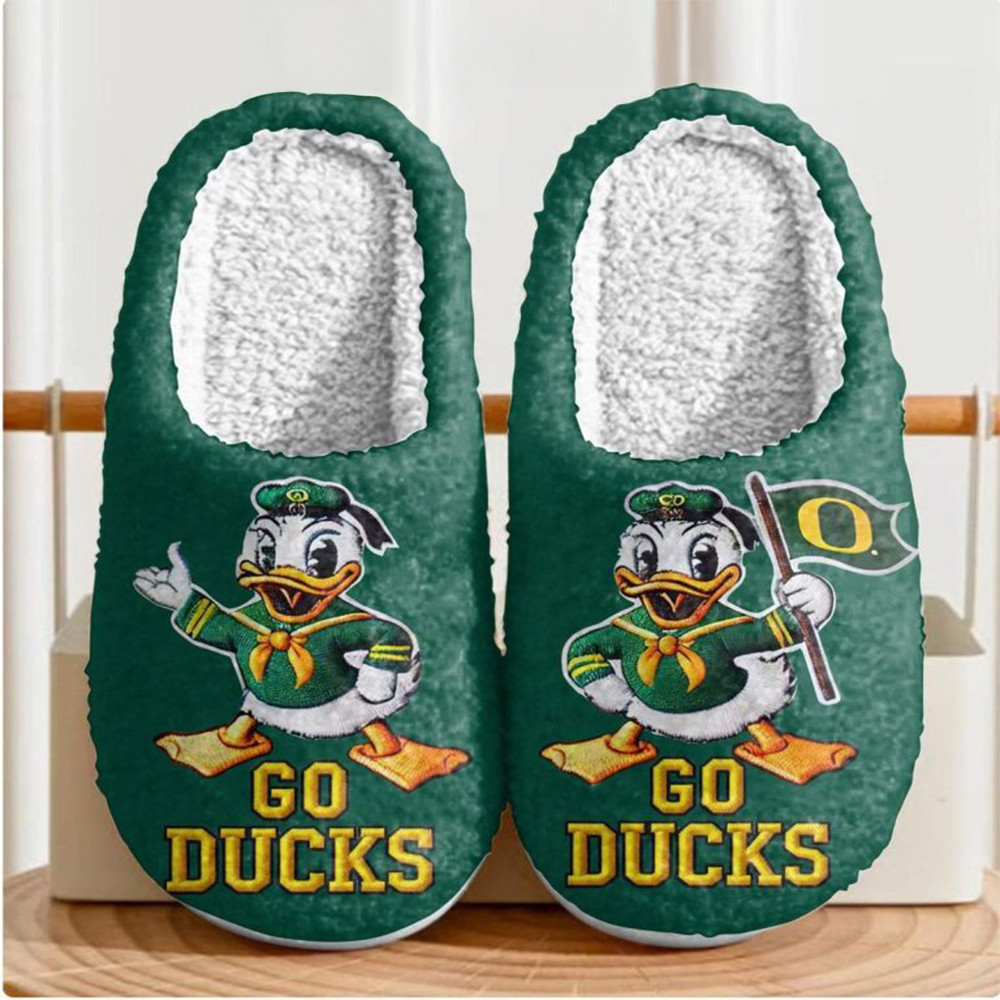 Oregon Ducks Go Ducks 2025 House Slippers Best Gifts For Football Fans-1