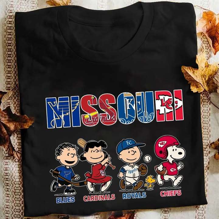 Peanuts x Missouri Snoopy's Team T-Shirt Father's Day Presents For Fans-1