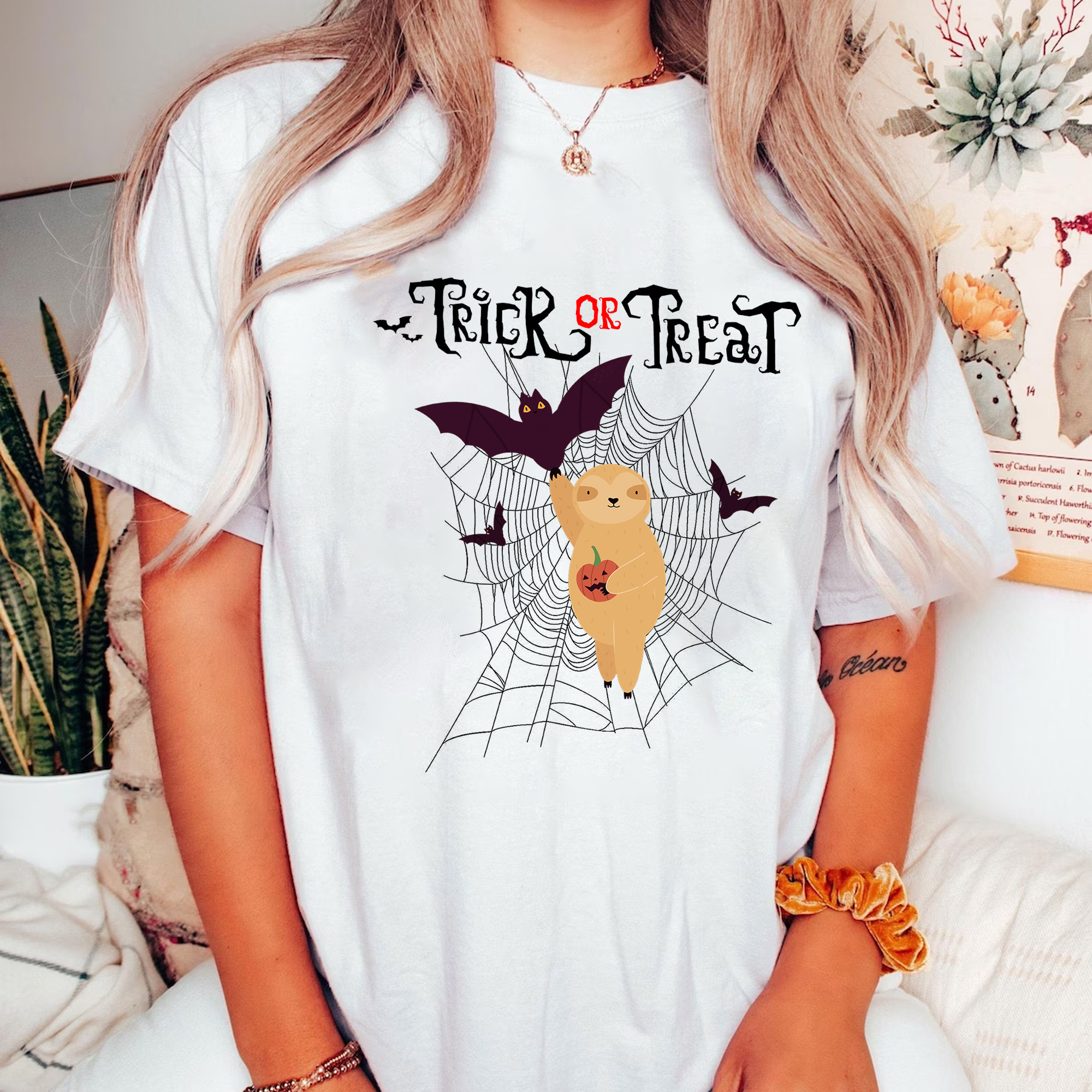 Sloth And Bat Trick Or Treat Shirt Black Cute Halloween T-Shirt Gifts For Brother-1