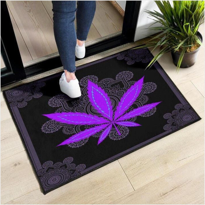 Weed Leaf Purple Doormat Weed Lovers Marijuana Smokers Decorative Doormat Gift Gifts For BFF-1
